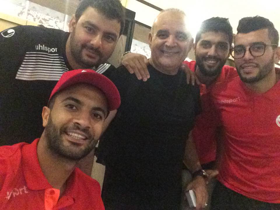 طبيب نادي الدحيل يرّد على طبيب المنتخب.. 