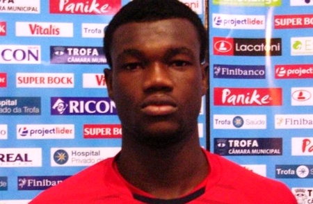 CAB - Mercato -  L'Ivoirien Abdul Mustapha Ouedraogo signe pour 2 ans