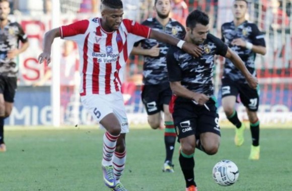Mercato : Oualid El Hasni étoiliste pour les trois prochaines saisons