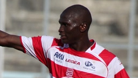 Karl Max prêté au club gabonais FC Mounana